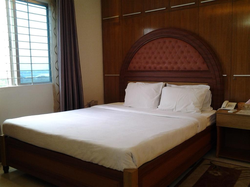 Hotel Afford Inn Dhaka Bilik gambar